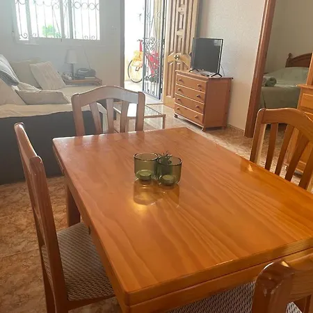 Apartamento Lovely 2 Bedroom In Punta Prima Alicante