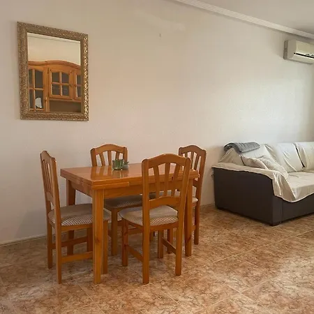 Lovely 2 Bedroom In Punta Prima Apartamento